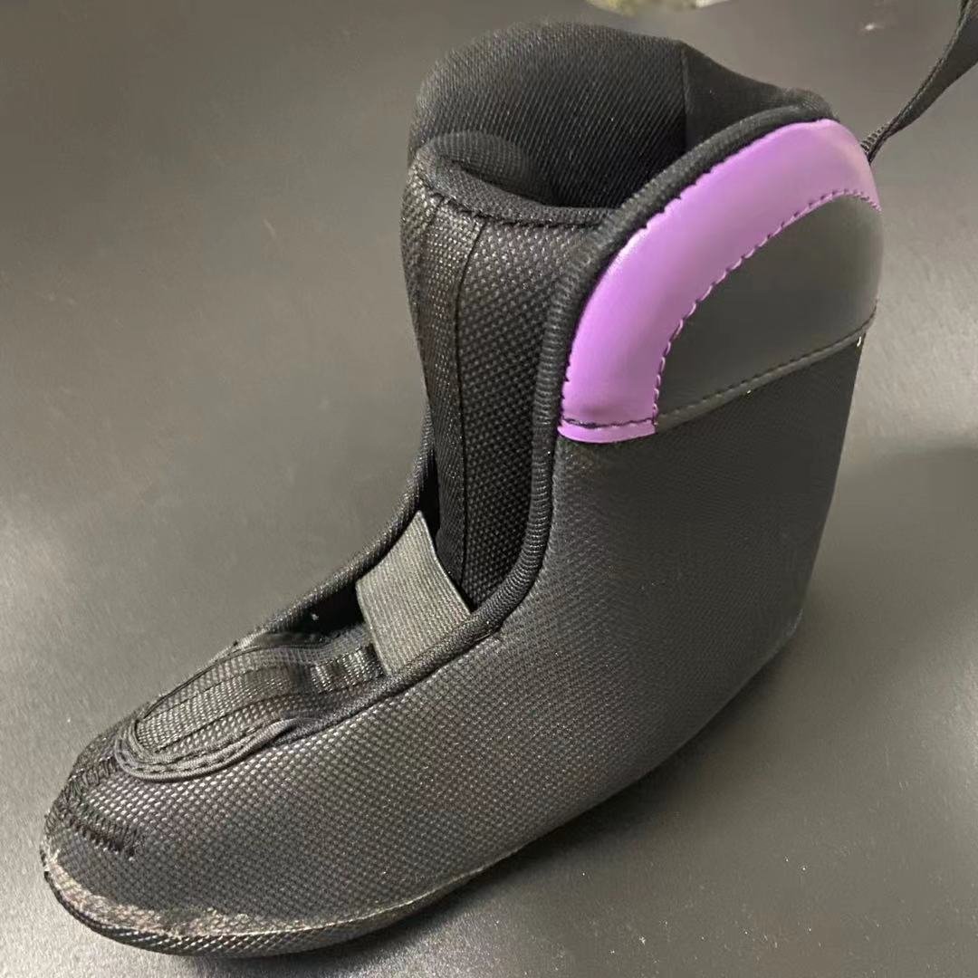 DICANON'S GIBBERISH INSIDE THE SKATES