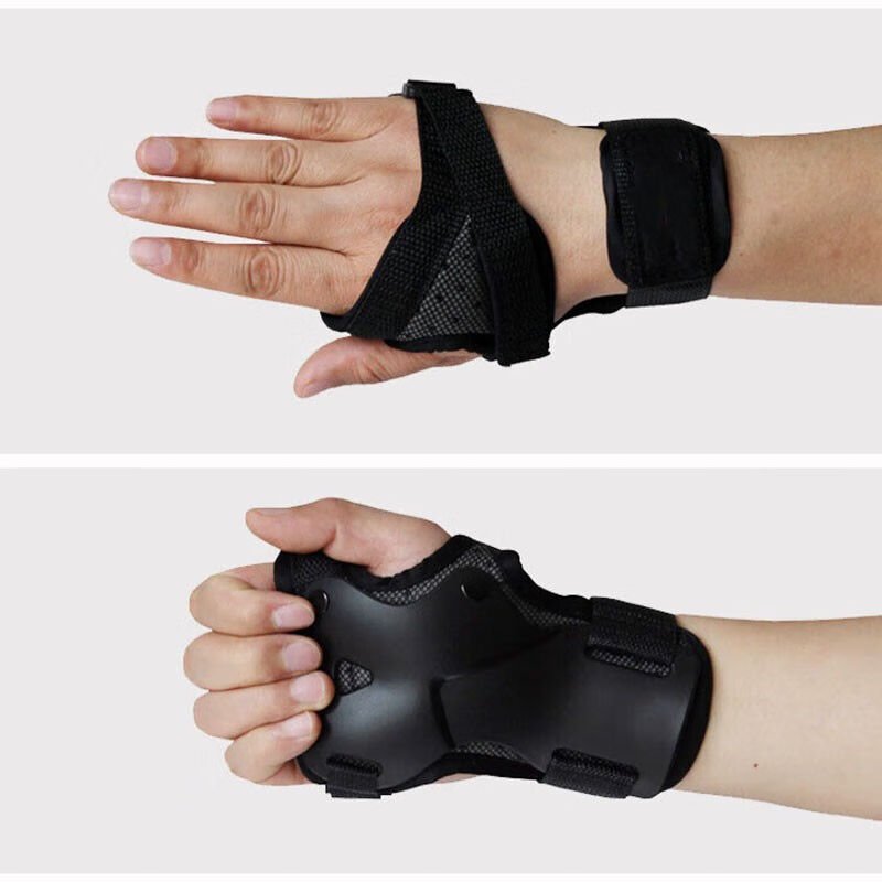 The children's skating arm, the skating arm, the skating arm, the skating arm, the elbow, and the black blue on the knee