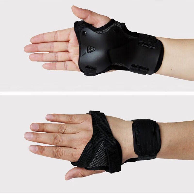 The children's skating arm, the skating arm, the skating arm, the skating arm, the elbow, and the black blue on the knee