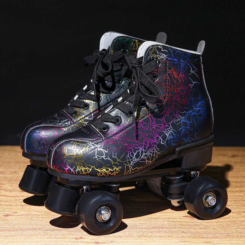 Short flash double skater adult flash four-wheeler roller skater mail