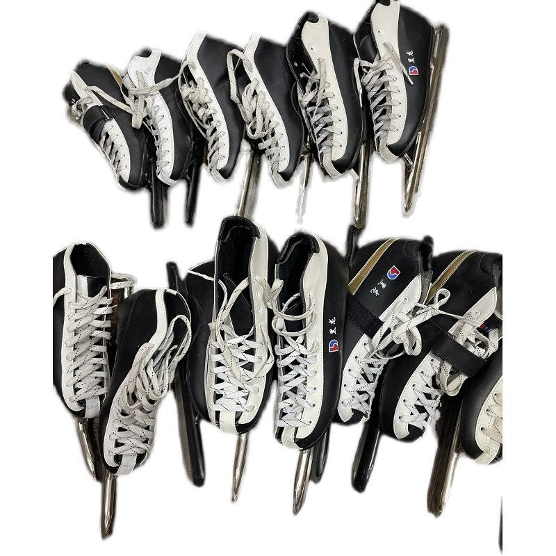 Second-hand skate skate slippers, adult walkers, primary entry skaters, black-tron skaters