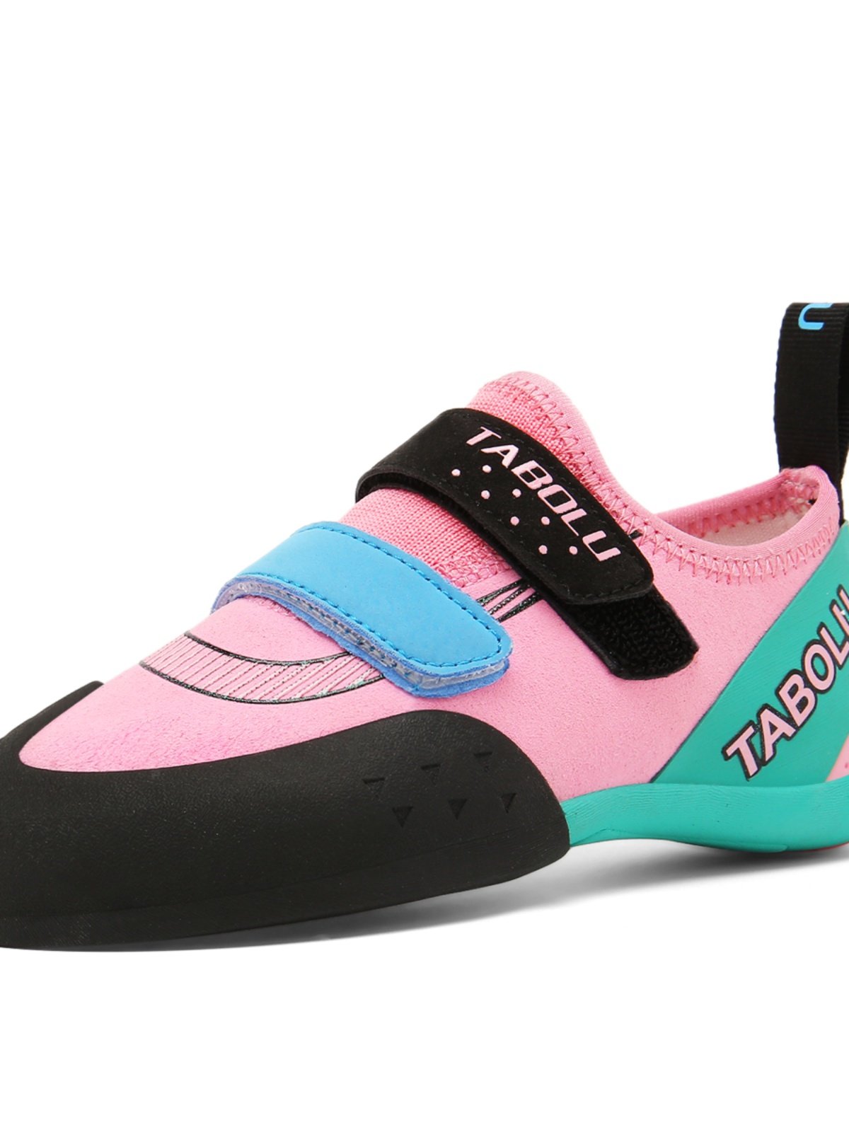 Boys and girls who are first-time home climbers for the children's rock-climbing shoes are outside the home