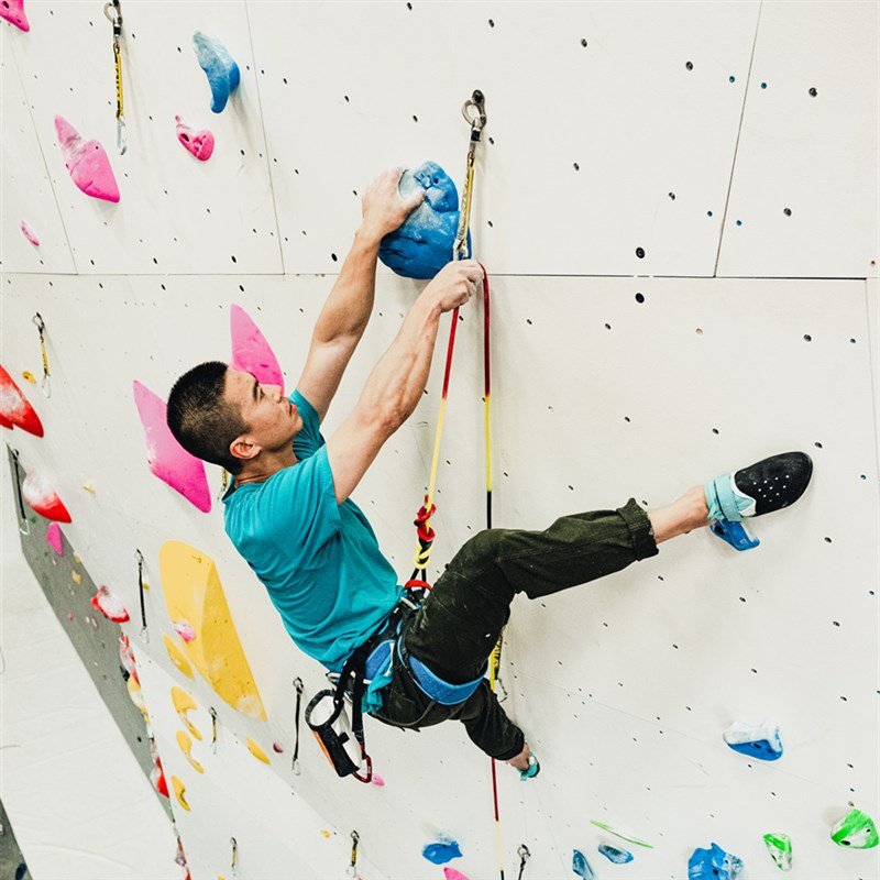 BUTObRA Specializing in rock-climbing indoors and male and female stone-capping shoes