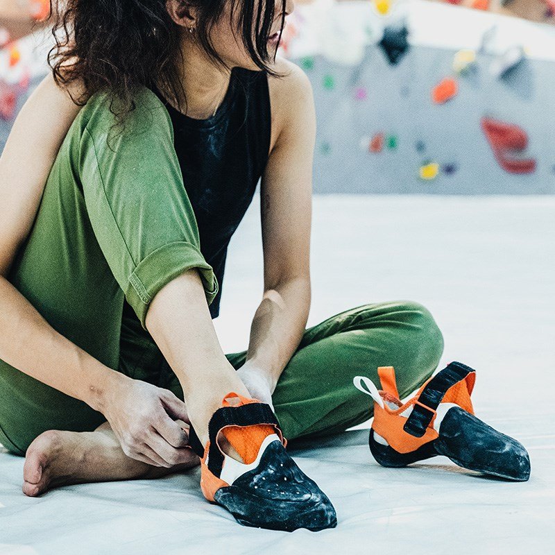 BUTObRA Specializing in rock-climbing indoors and male and female stone-capping shoes