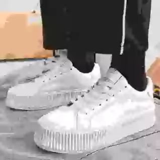 He's an outdoor dry-defeating shoe thicker in a watertight stream of shoes