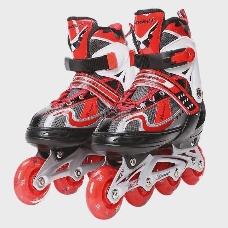 Roller skates children can change their male and female shoes in a straight line