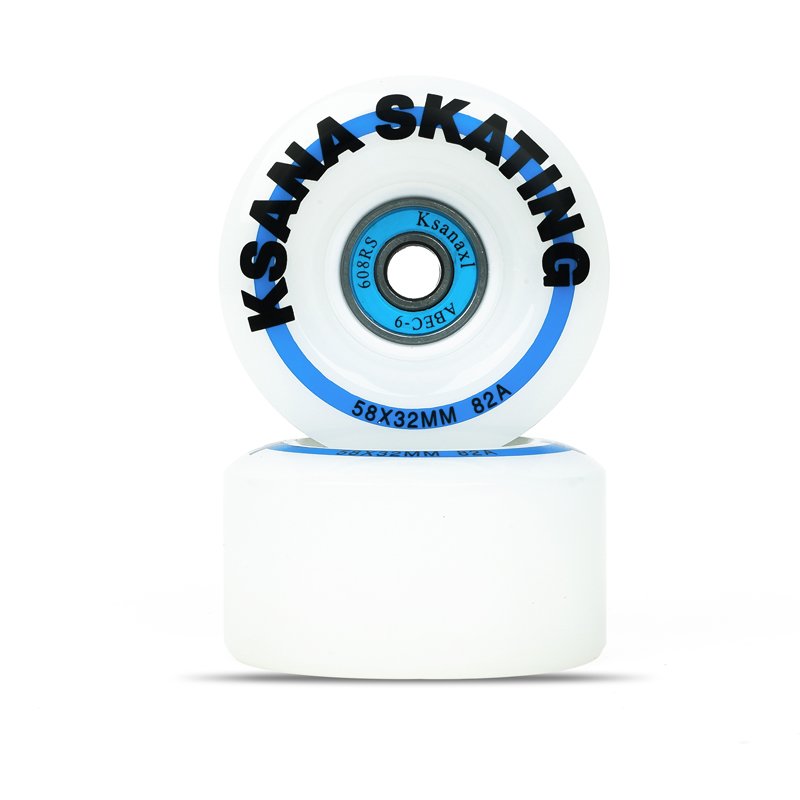 The skating slippers, the four-wheeled skating skating wheel, the night light of the skating shoe belt