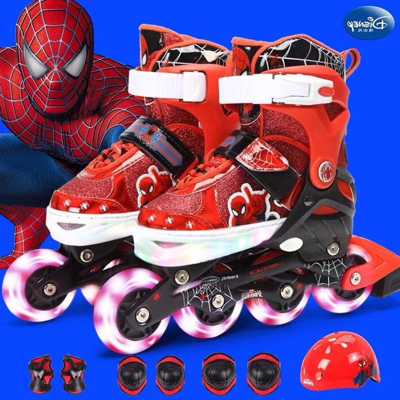 DISCOVERY CHILDREN'S PAIR OF LED LIGHTS, 3-10 YEARS OLD, AND FOUR-WHEELER SKATES, BOTH MEN AND WOMEN