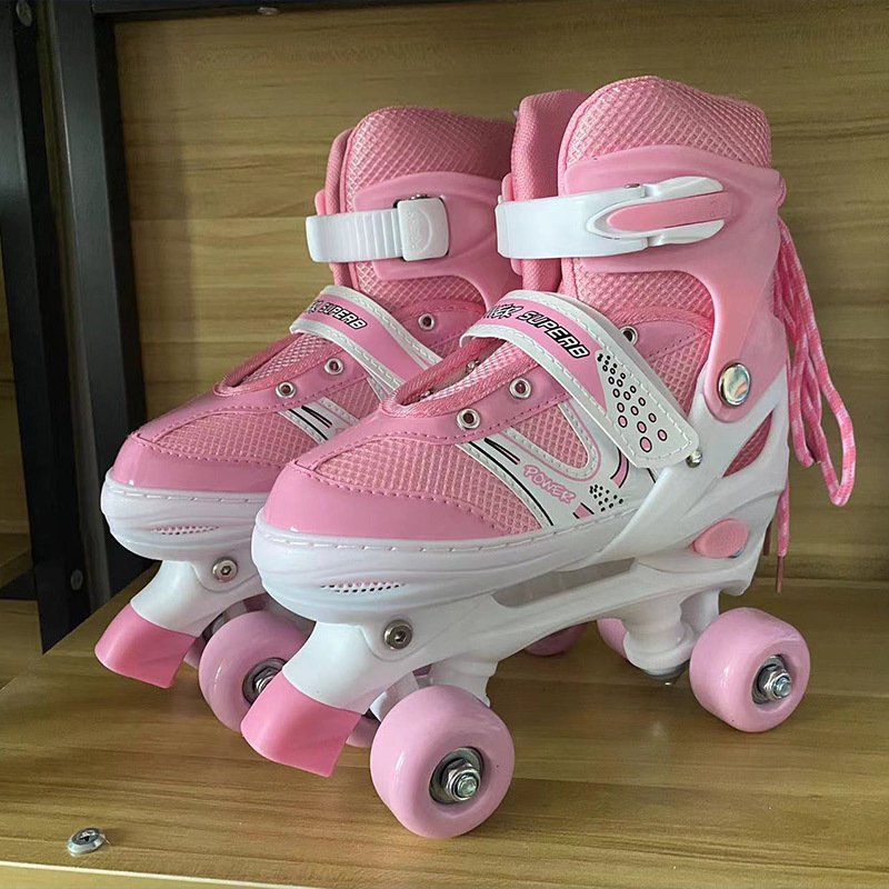 A pair of skates, a grown man's old skater's size can be adjusted for sale at a four-wheeler slipper factory for children