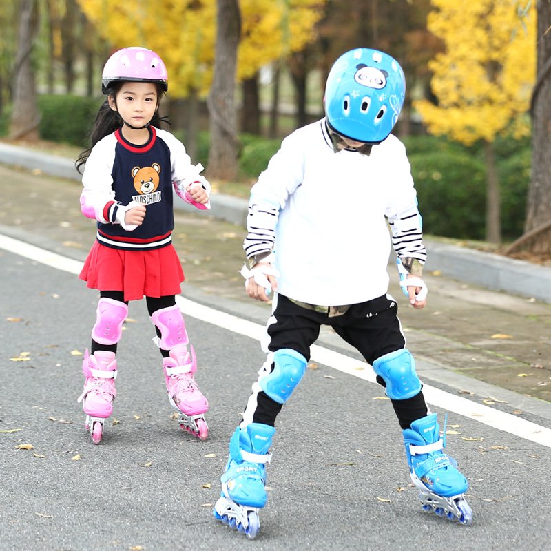 MICRO SKIGGER CHILDREN WITH A SUITE OF 3-6 JUNIOR SCHOLARS 5 CAN BE SIZED TO 8 DRY ICE 4 BOYS 12 GIRLS