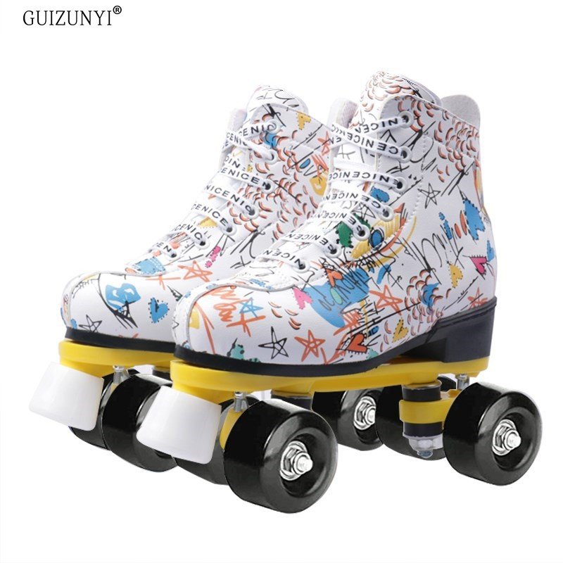 scratching wheel slippers, two pairs of skates, two rows of night-scrawl skates for men and women