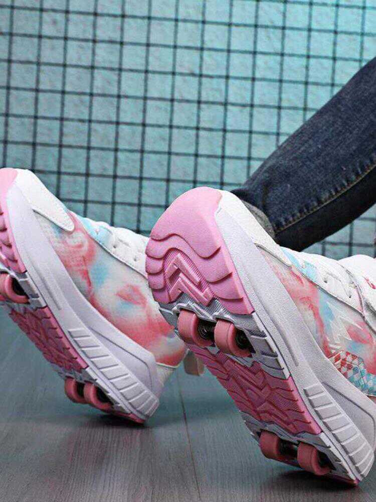 Li Ning, the official net, the girl with the shoes, the girl with the shoes, the girl with the skates, can break the wheel with the skates of a 6-12-year-old