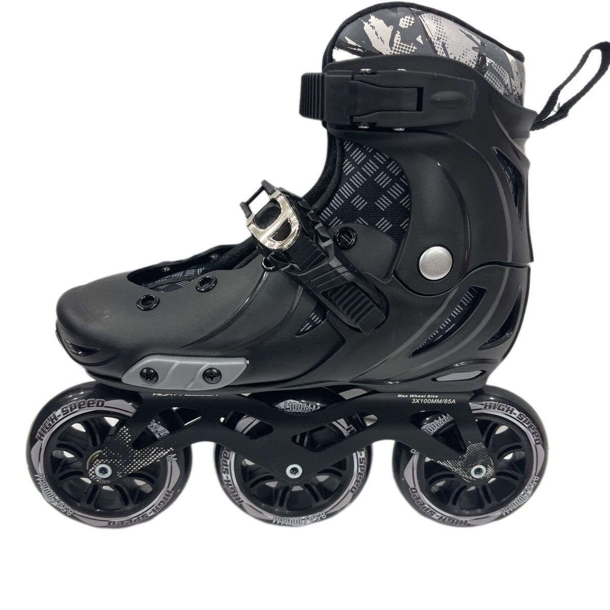Roller skater children, adult skater beginners, boys and girls, one-way skater speed