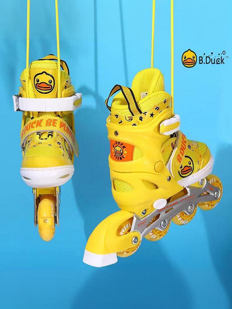 B. DUCK DUCK CHILDREN SKATES FULL OF BEGINNERS, BOYS AND GIRLS