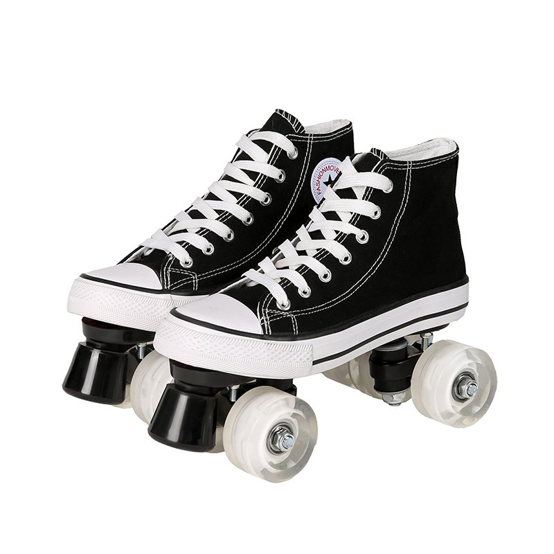 New tarpaulin, four-wheeler skates for men and women in the summer