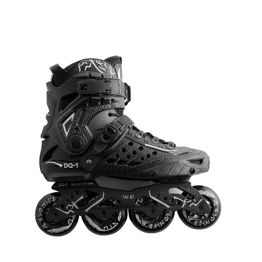 Roller slipper, male and female skater, adult straight rower student, roller skater