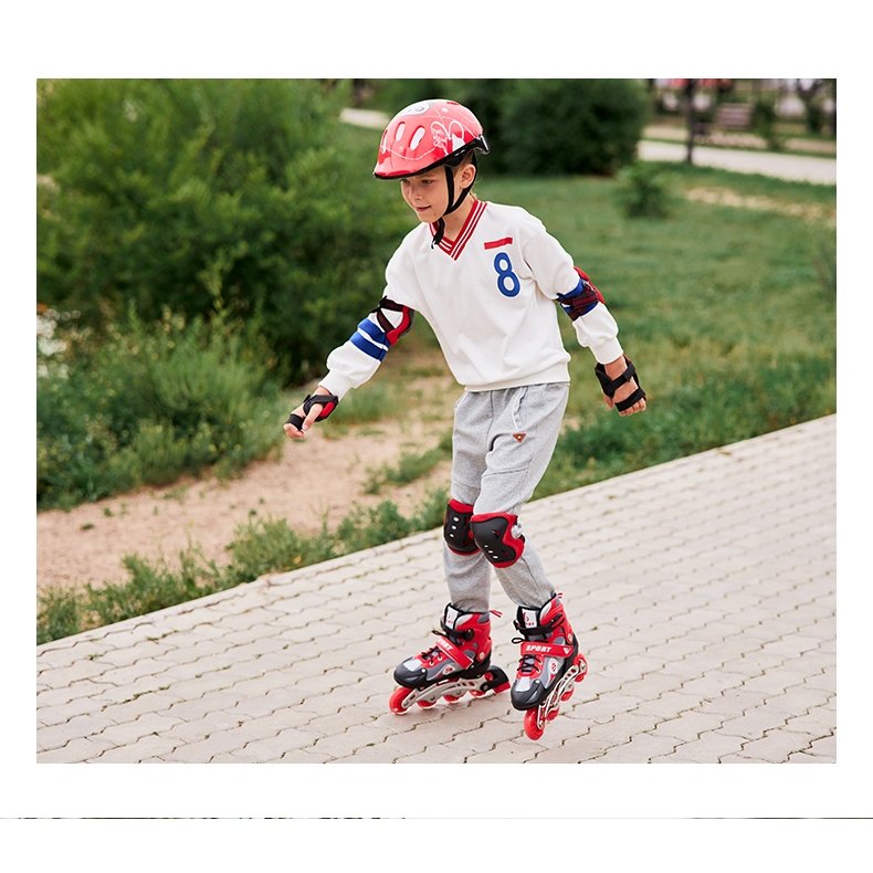 Decannon 3-7-11-13 year-old skater children with a full set of men and women straight-line wheel-lighted dry-skating shoes