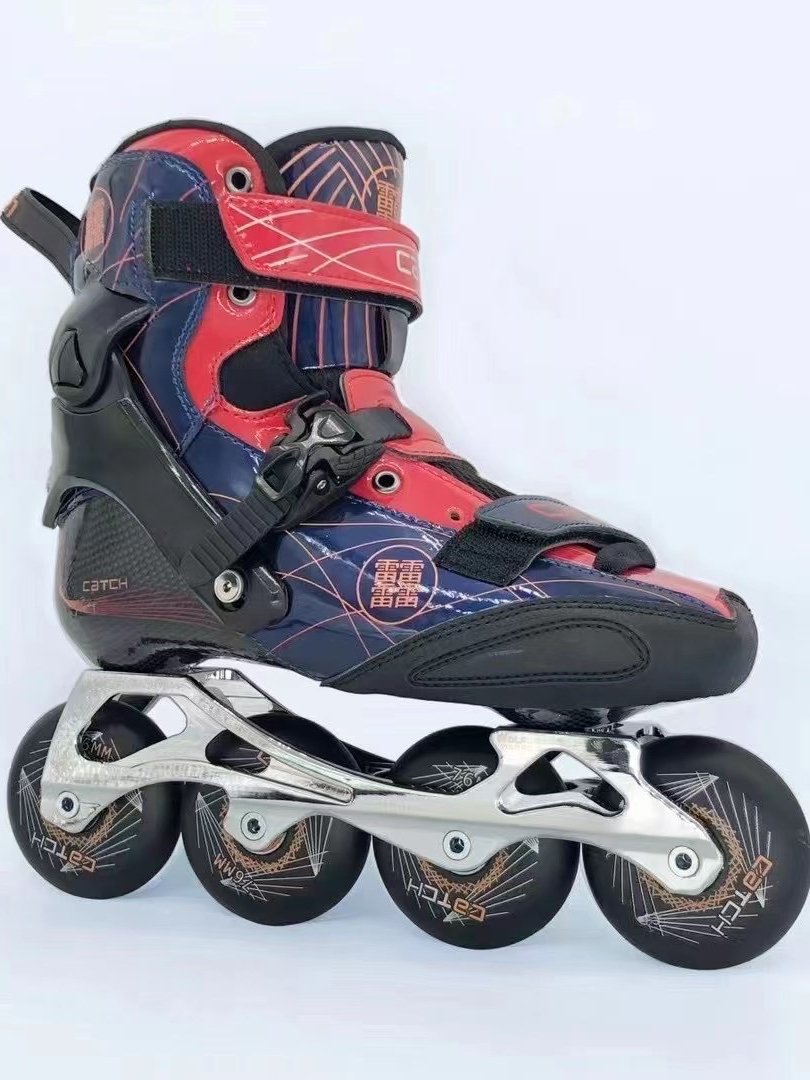 CATCH? CARBON-FIBRILLATION WHEEL SLIPPERS FOR ADULT COLLEGE STUDENTS AND ROLLER SKATES AND ROLLERS