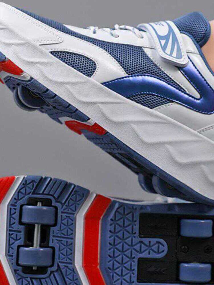 Li Ning's four-wheeled, fall-round primary schoolboys can shrink from an adult with a wheel