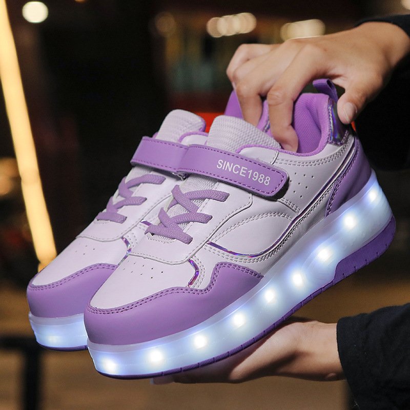 The first two-wheel belt skating skates for boys and girls with high-priced shoes