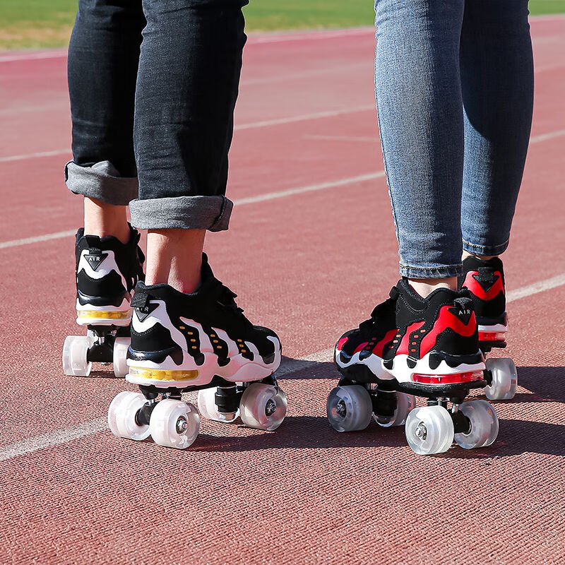 The new Martini Black Boots-Skating Shoeboy Four Wheels for Men and Women