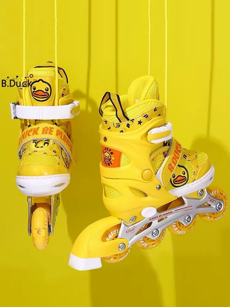A full set of beginners with a professional skater skater, boys and girls