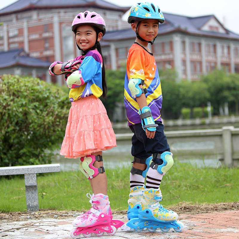 Skinner slipper kids can change their summer air