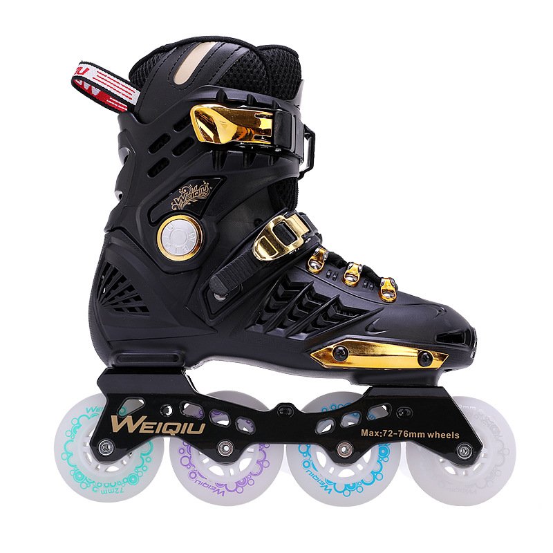 A professional roller skater, adult male and female beginner, full-blown skater, adult straight-line