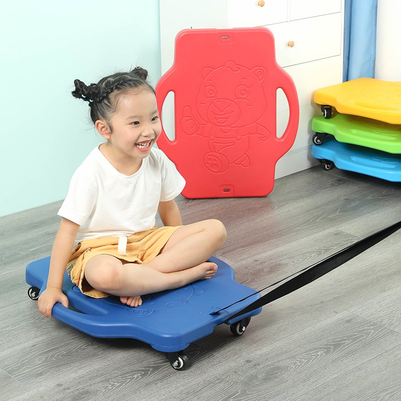 Four-wheeler skateboard kindergarten for boys and girls aged 3-6-8, skateboard-scratch induction equipment