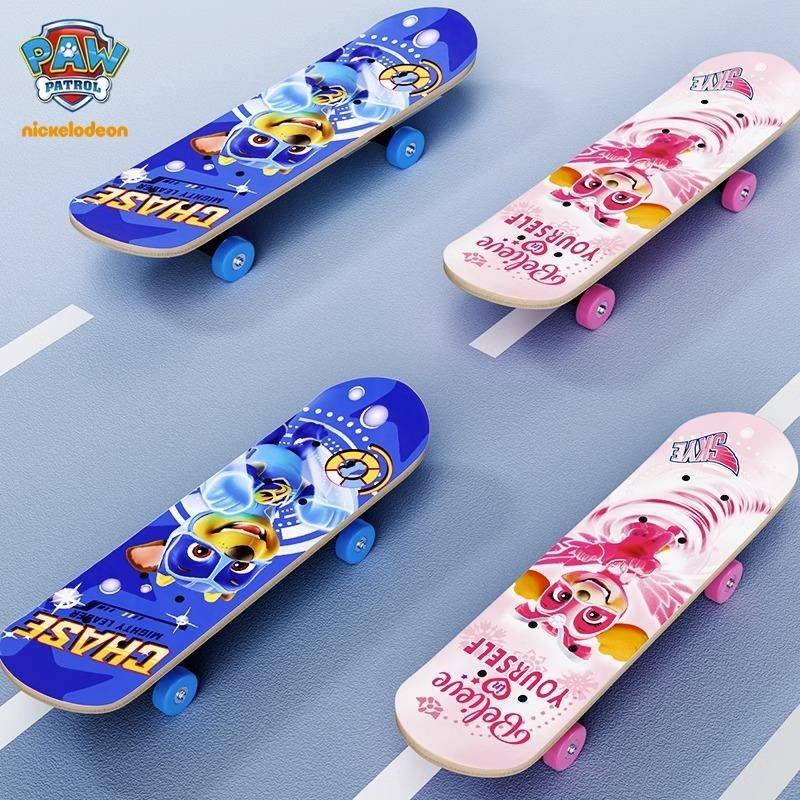 A birthday present for a four-wheeler skating car with a 2-6-year-old baby boy