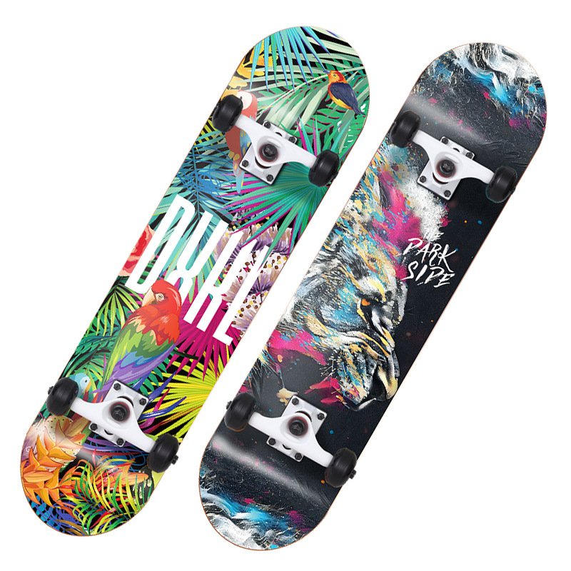 The new 08 round of Junior Junior Juniors Bark Road, double 31 inches of maple skateboard