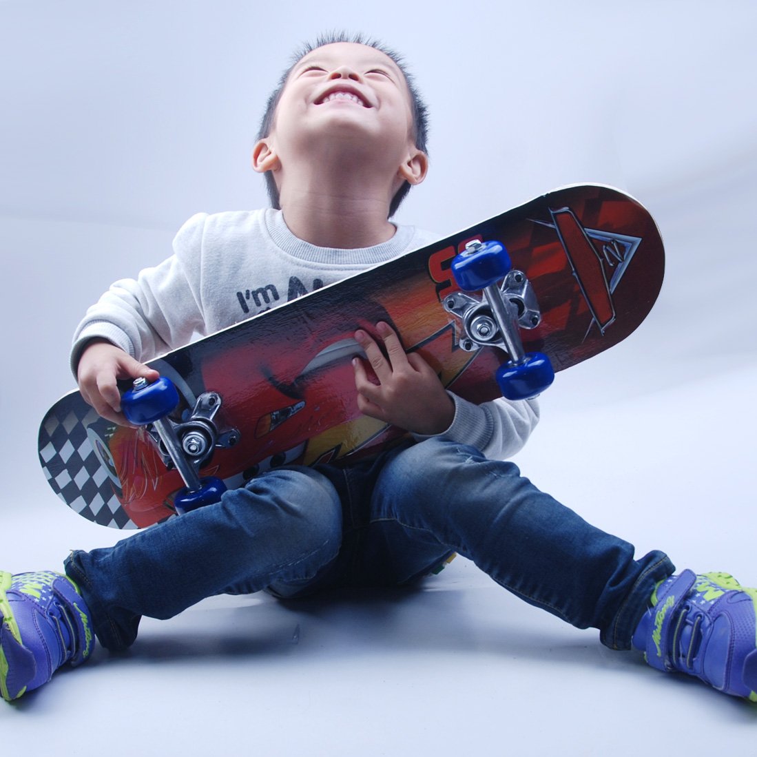 60CM 4-WHEELED CHILDREN'S SKATER, PROFESSIONAL 4-WHEELED CARTOONS, KIDS' SKATEBOARDS, TWO-SIDED PATTERN MAIL