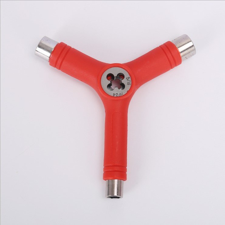TWO-BARREL LONG SKATEBOARD Y-TYPE TOOL MULTI-ANGLE NUT WRENCH FOR REPAIRING THE BRIDGE POLE SCREWDRIVER TOOTH TEST REPAIR ASSEMBLY