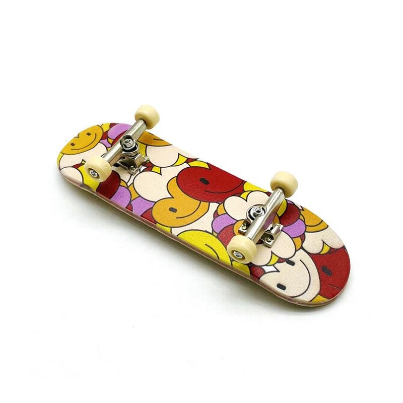 Teddy's classic skater dog