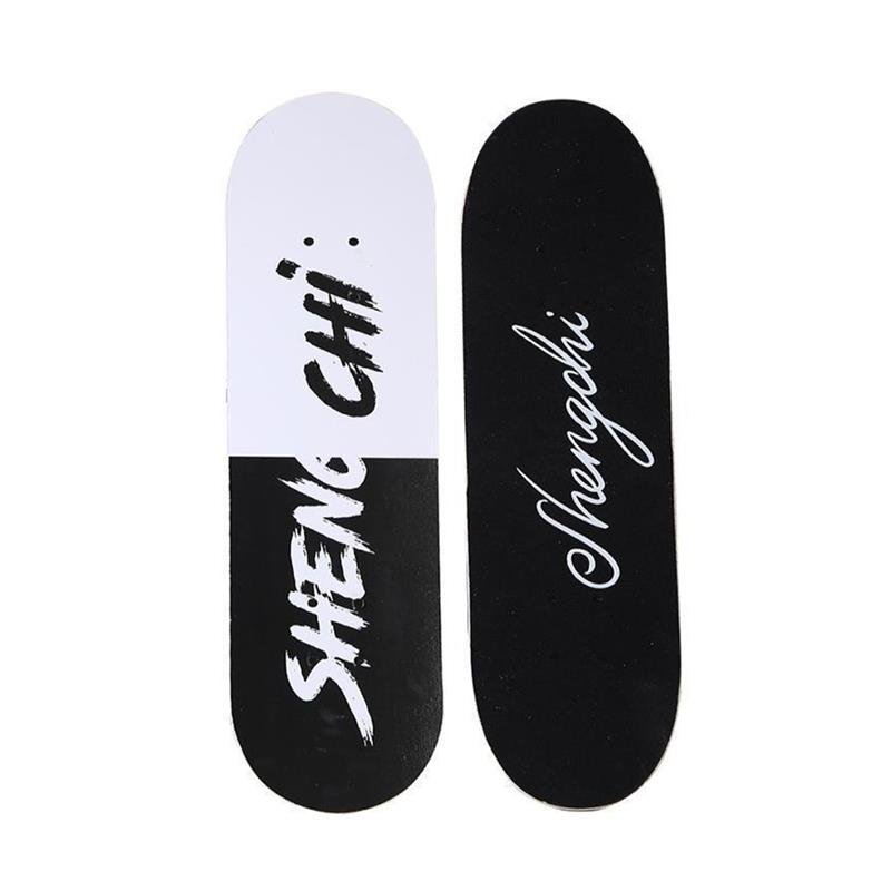 Four-wheel night skateboards for first-class skating children and young adults walking on the street, for both men and women