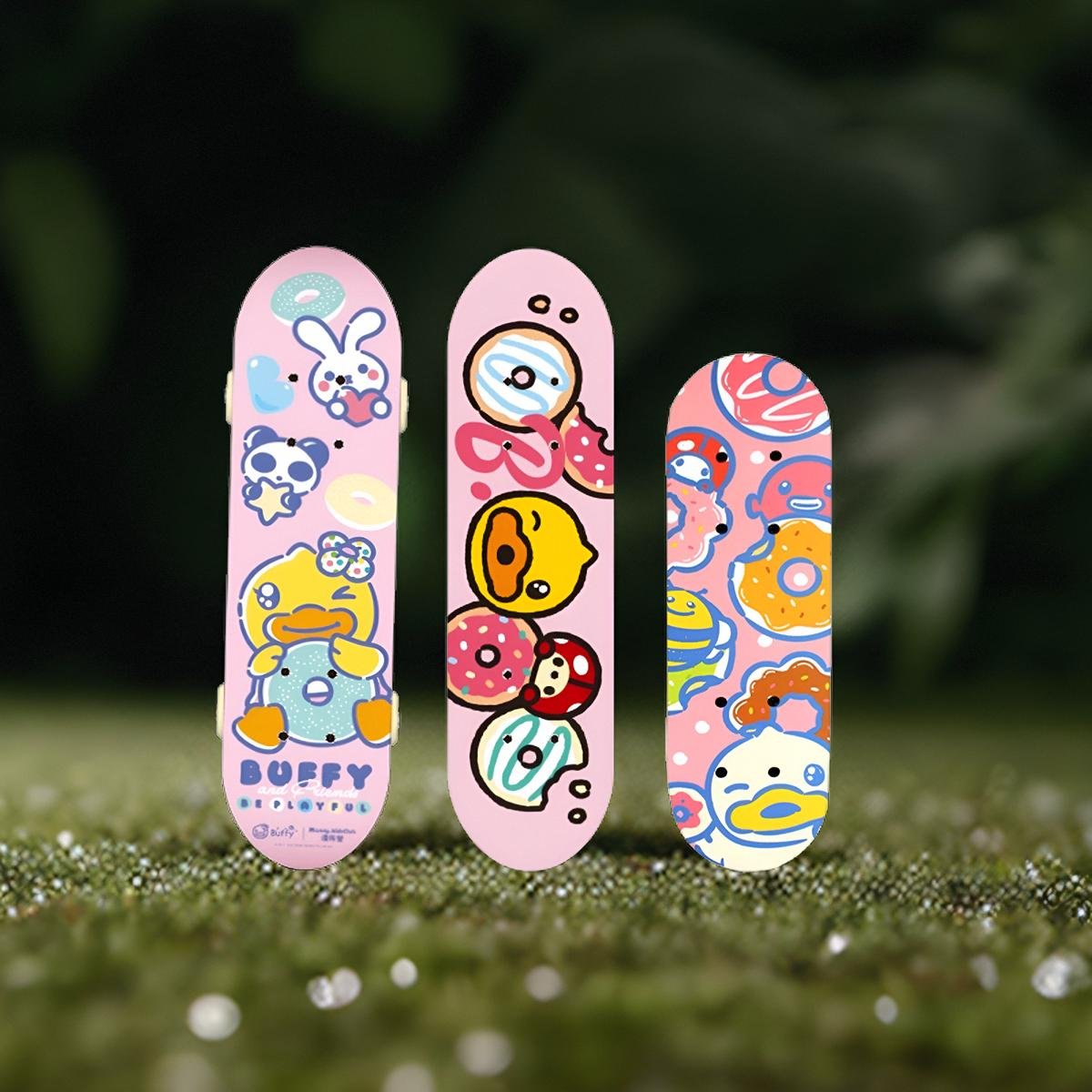 Four rounds for girls and boys aged 612 and over, eight adults and 15 professional skateboards