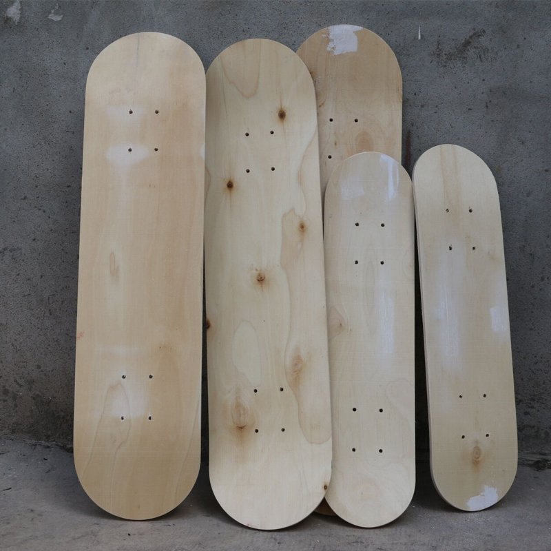 A bad skateboard slab-painted children's creative skateboard blank-painted skateboards