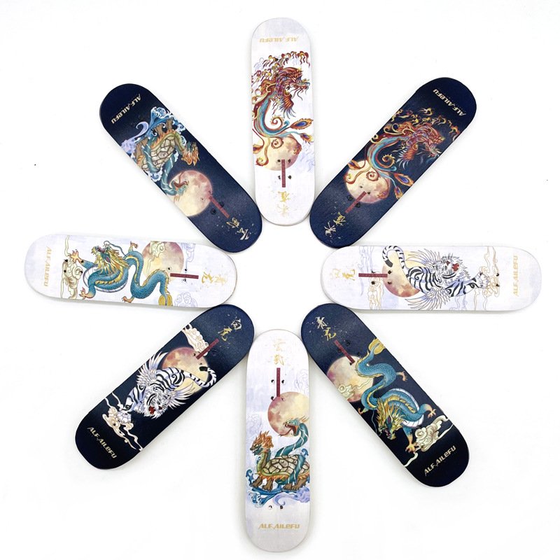 A professional finger-sliding mammoth, two-barrelled teenager finger-sliding skating, creative toy-slinger