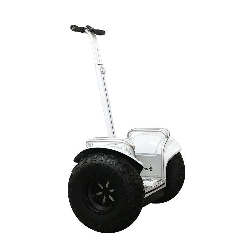 The new body senses two-wheel-drives from the car to the adult children's step-by-step, two-wheel drifter skateboards on the beach