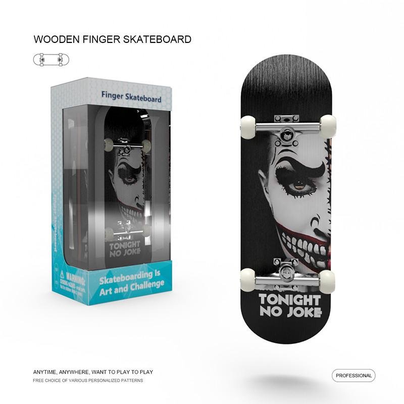 Specialized maple finger skating field troupe