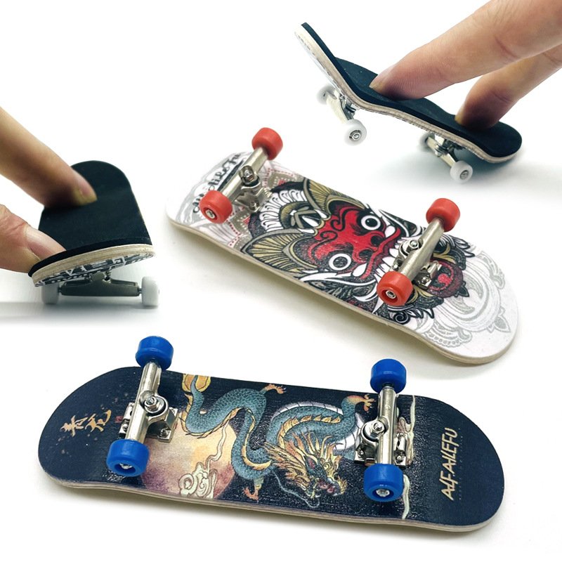 Professional finger skateboard finger pointer, little toy thumb skateboard retrofitting doorboard