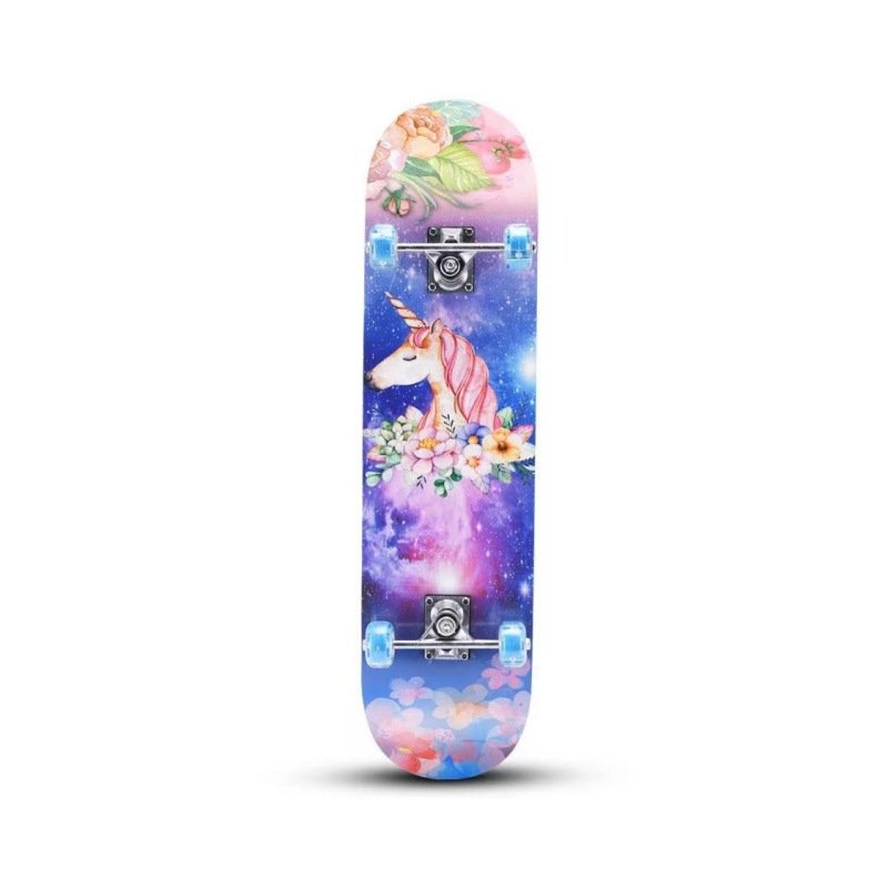 A professional skateboarder for four-wheel skateboarding kids and two-wheel flashers
