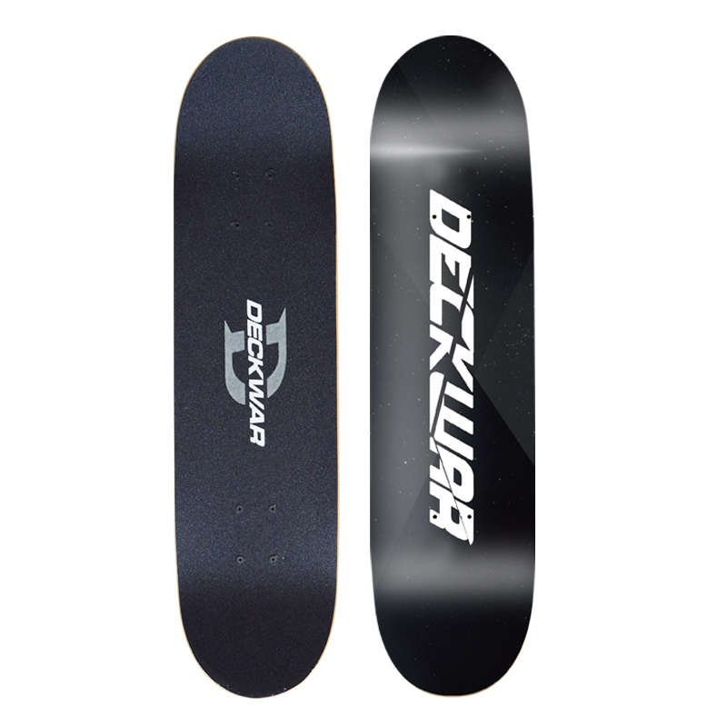 FOUR ROUNDS OF DOUBLE-BARREL SKATEBOARDS FOR BOYS, GIRLS AND BOYS IN THE DK SKATEBOARDS