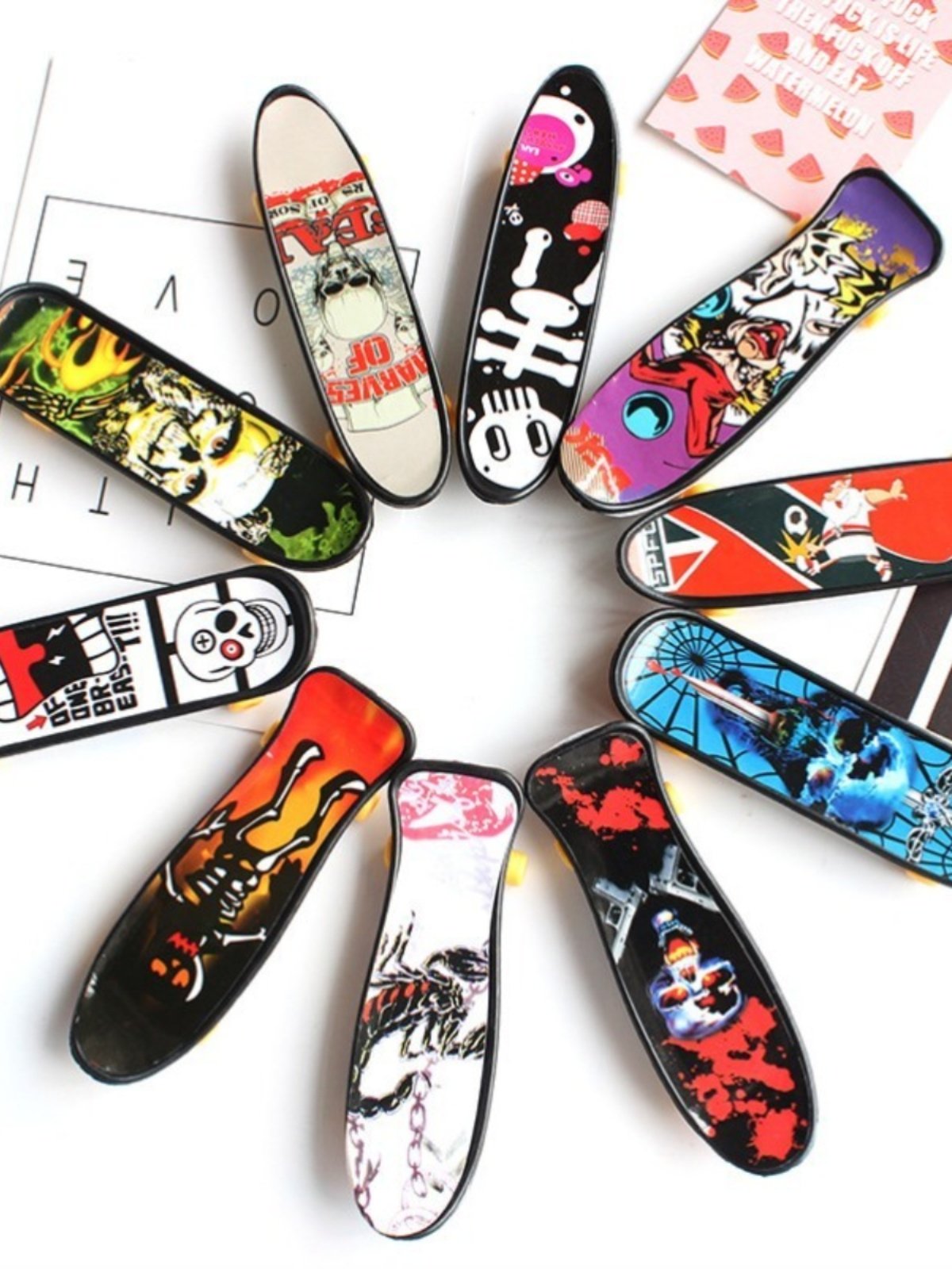 Tortoise skateboard big finger skater mini-alloy skater toy tremors and happy finger skateboards