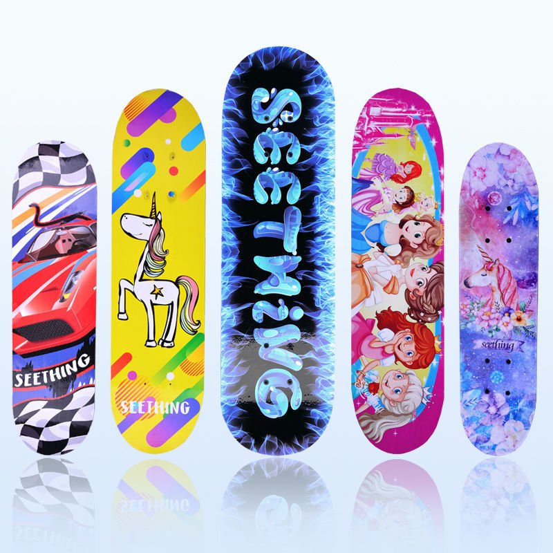 Children's four-wheel skateboards, children's skating mackerel, double-bricked toon boarders, young skaters
