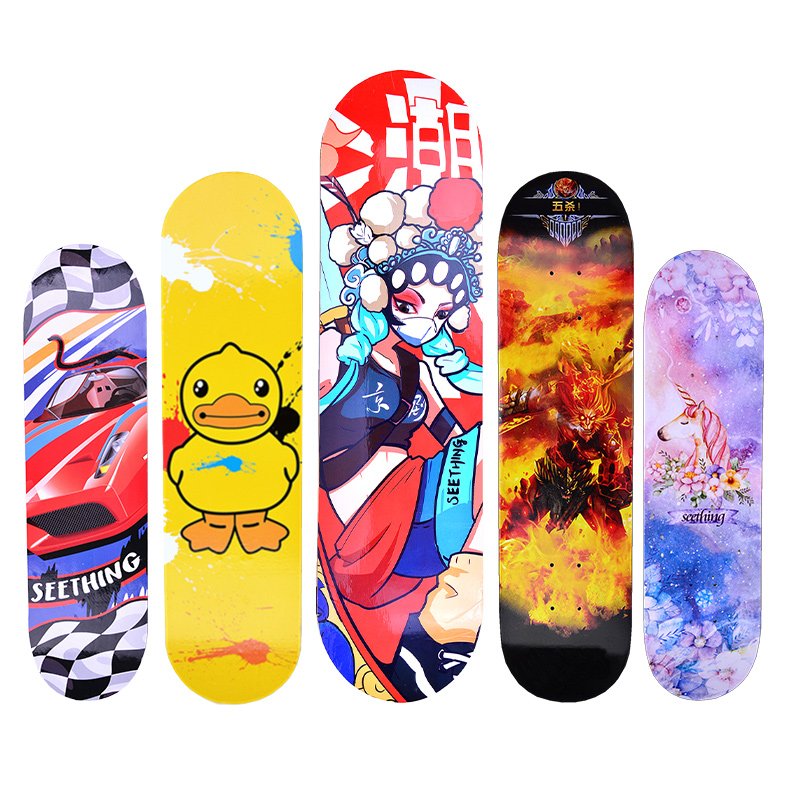 Four-wheel skateboard beginners, boys and girls, aged 3-6-10 years and over, specializing in luminous skateboards