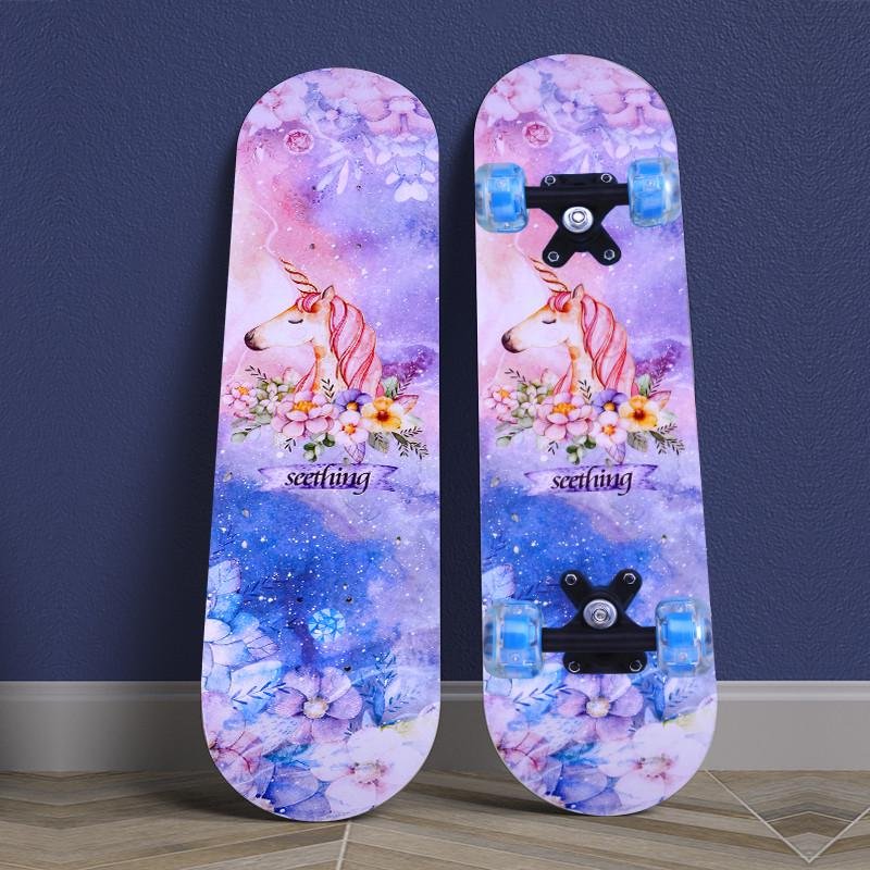 Four-wheel skateboard beginners, adult boys and girls, and girls and adolescents, professional double-cricket 6-30
