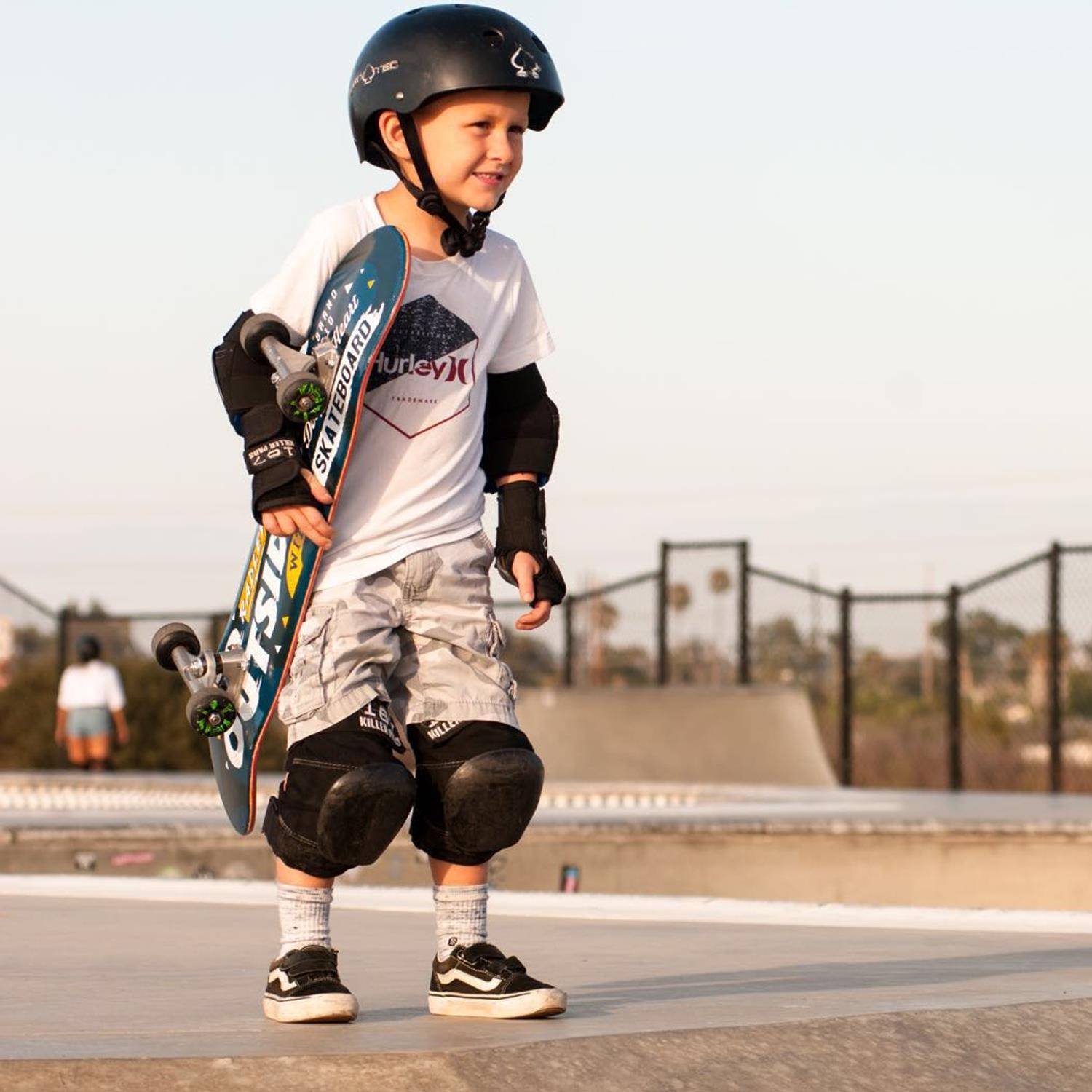 DBH CHILD SKATING BOARD GIRLS JUNIOR DOUBLE-ASSURED FOUR-WHEEL SCRIPT 6-12 YEAR-OLD INTERNET-BASED TEENAGERS