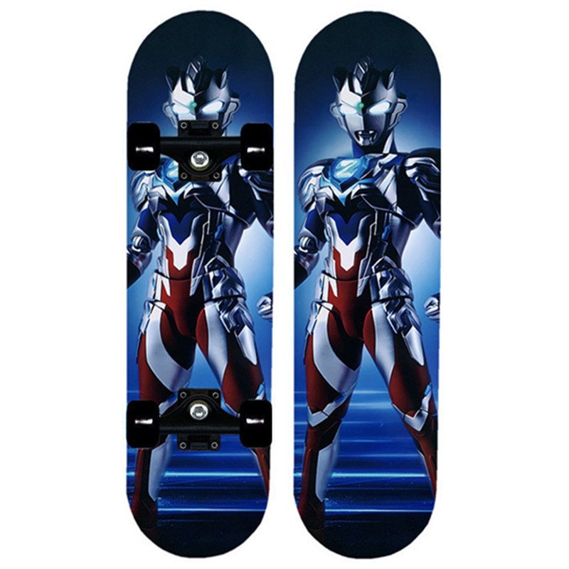 Skiders, professional skateboard girls, kids aged 6-12, four-wheeled double-drives