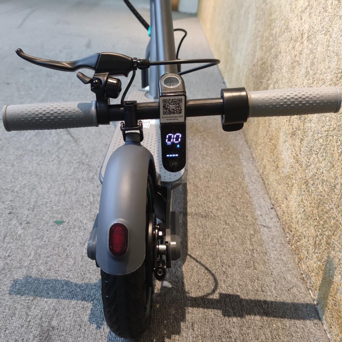 2023 EU USA UK fast shipping escooter with 350W 500W motor V8 X9 Max m365 8.5inch e scooter electric scooters